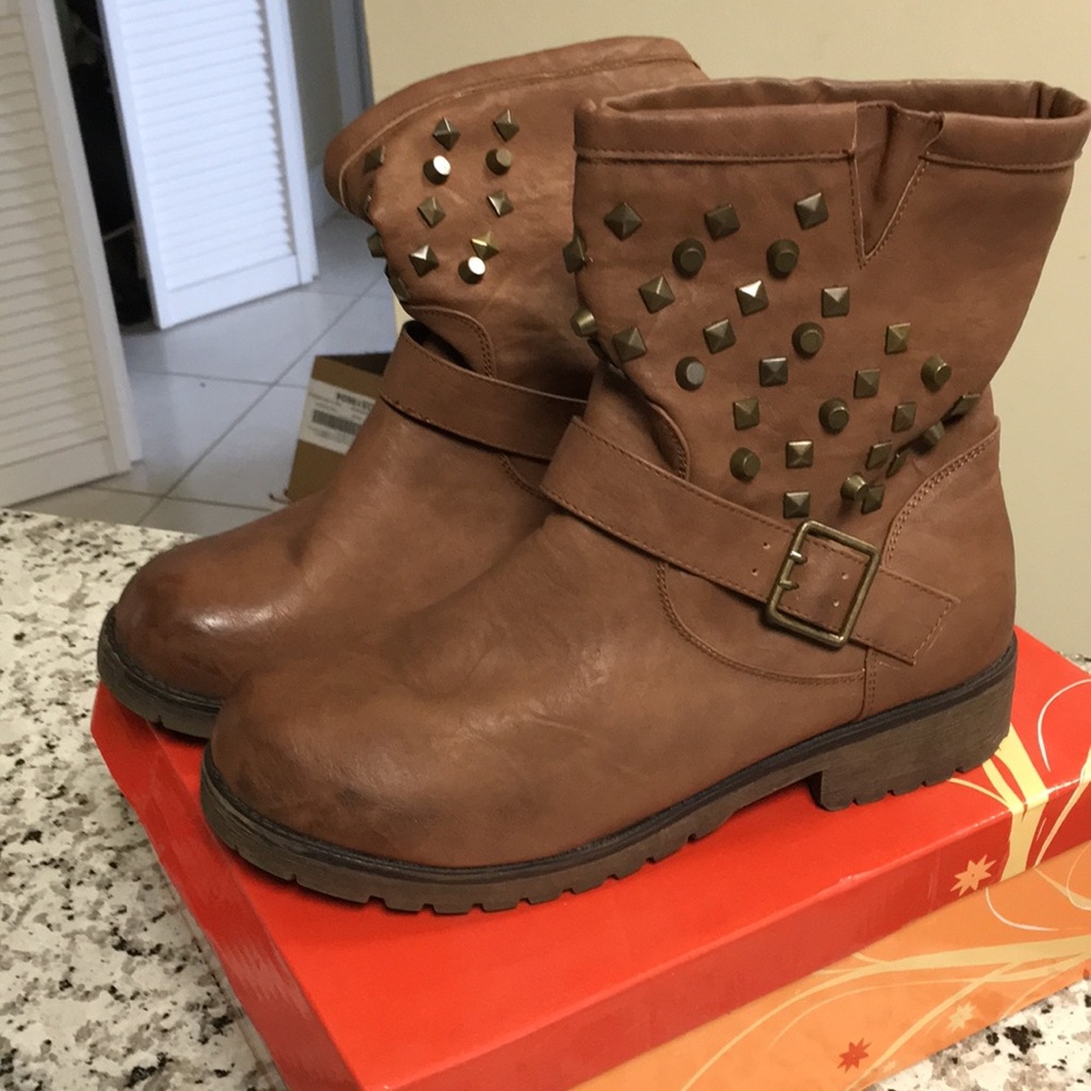 Cute Boots